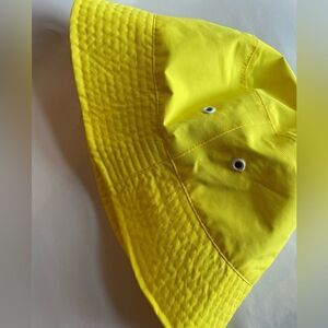 Nuage Waterproof Bucket Hat Yellow Size XS